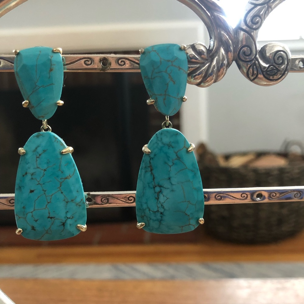 Kendra Scott turquoise Katie earrings
